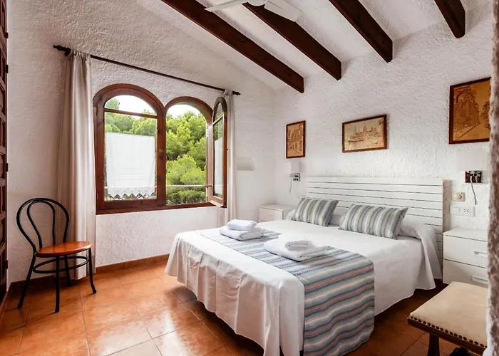 Willa Biel By Escape